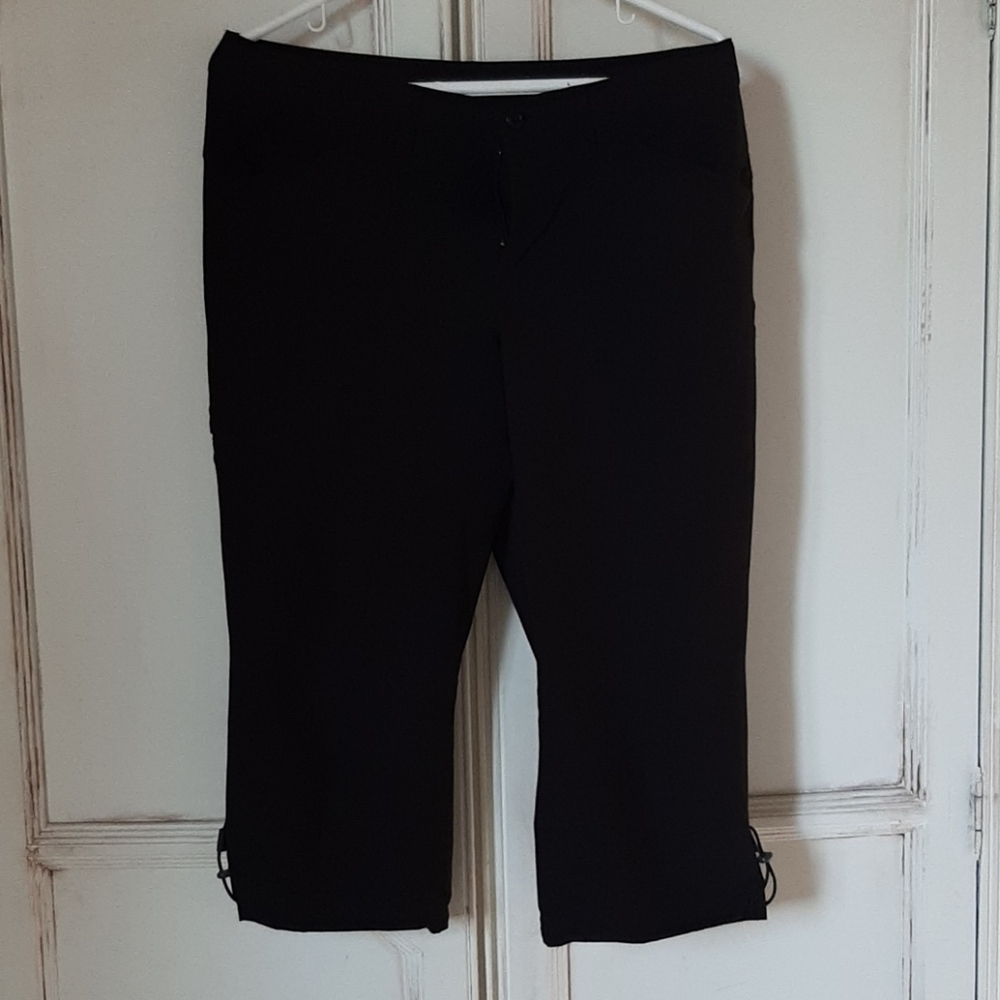 Capri pants